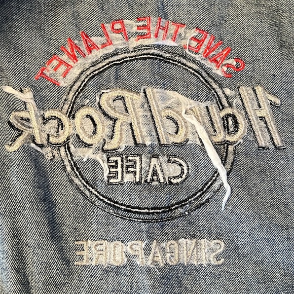 Big Hard Rock Cafe Singapore’s XL denim jean jacket 90s - Picture 12 of 12